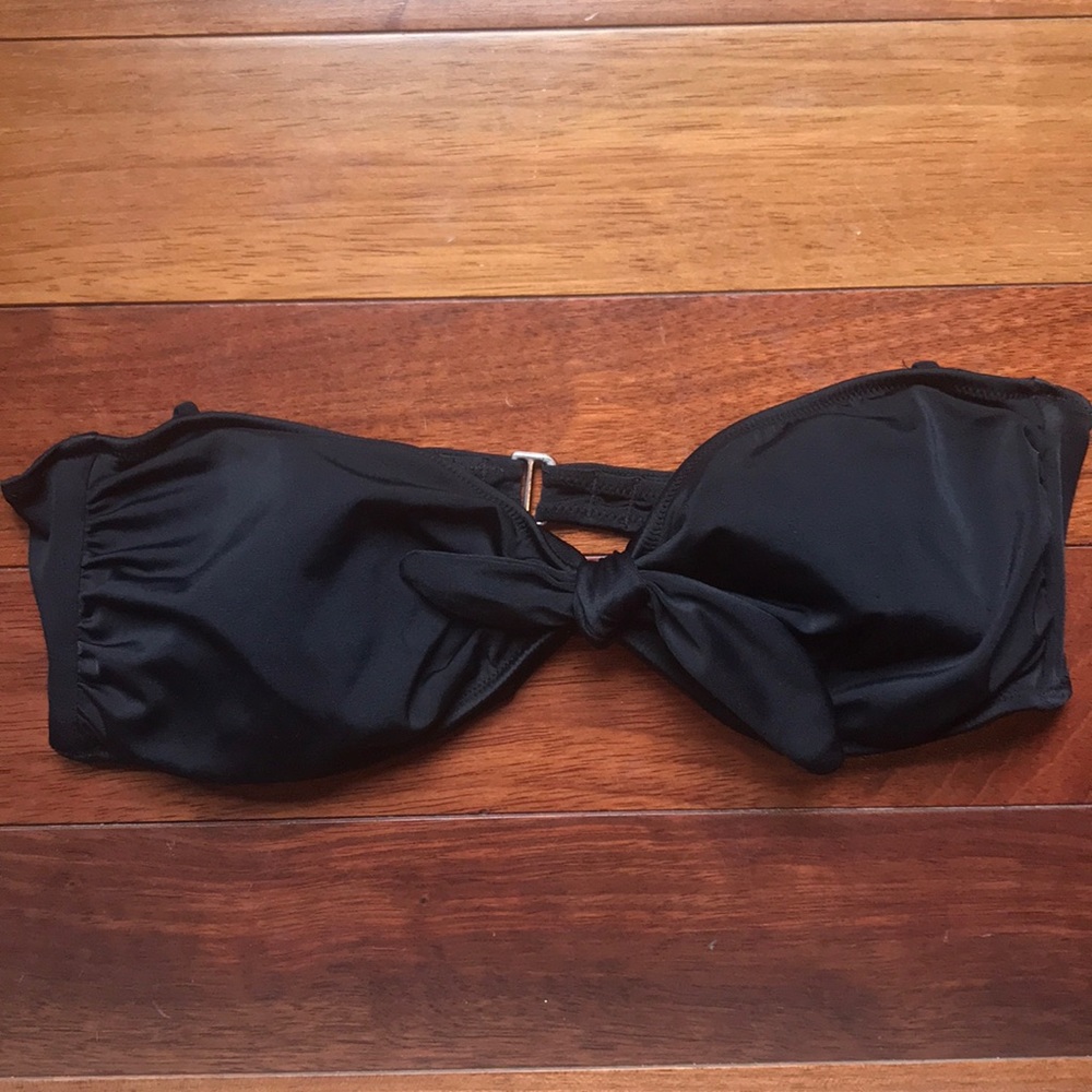 Victoria’s Secret swimsuit top